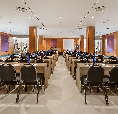 מלון Nh Ciudad De 4*