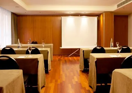 Nh Ciudad De 4* אלמריה