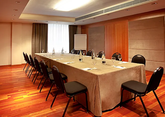 Otel Nh Ciudad De Almería