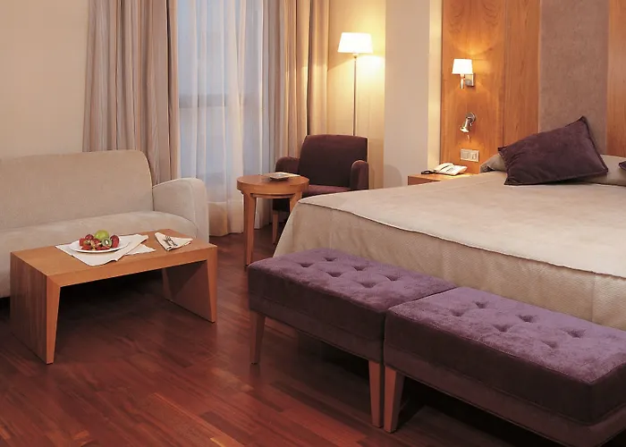 Otel Nh Ciudad De Almería