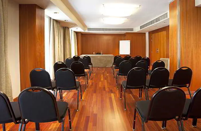 Otel Nh Ciudad De
