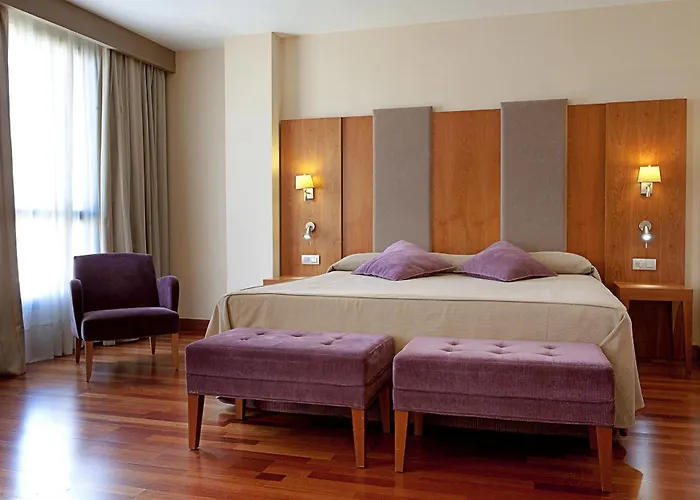 Nh Ciudad De 4*