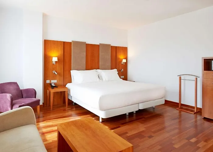 Nh Ciudad De Otel Almería