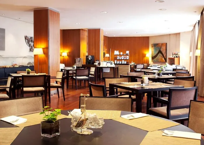 Nh Ciudad De Otel